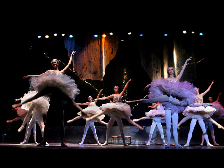 Çлý½Å¹®»ç, ¼¼°èÀû ¾ÆÆ®¼Ä¿½º ÆÇŸÁö '½Ã¸£Å© ³Ó'ÁÖÃÖ